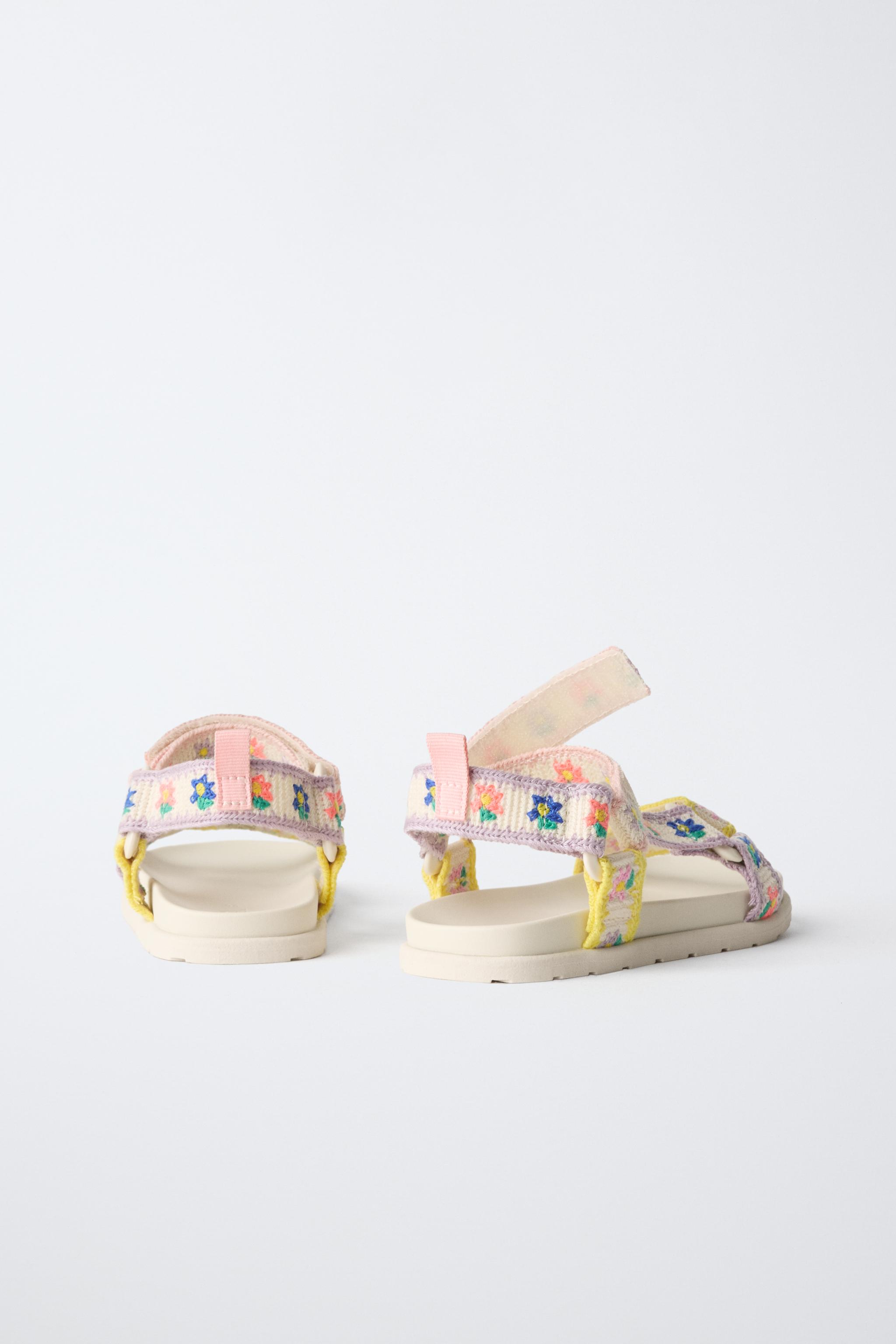TECHNICAL SANDALS